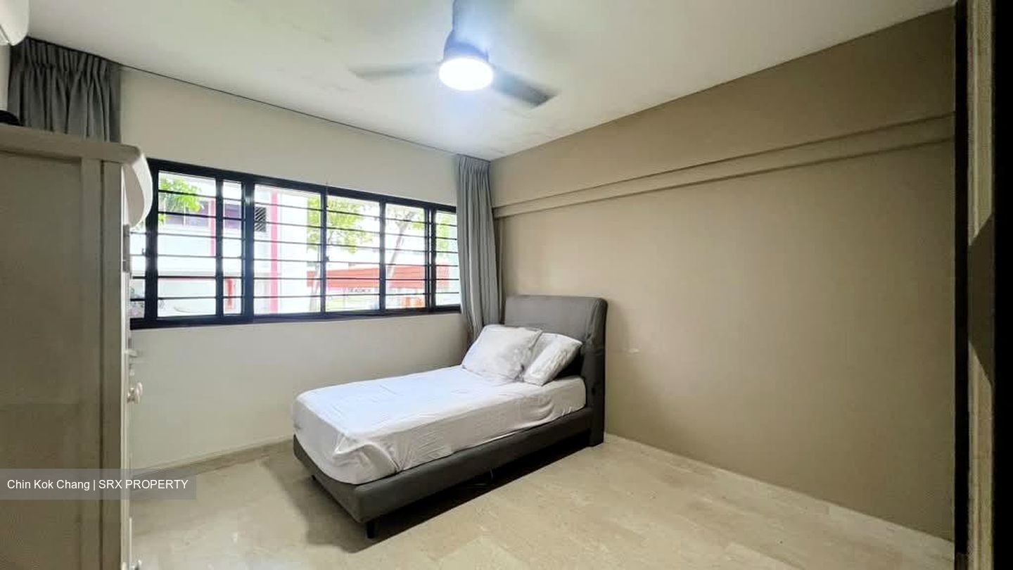 Blk 654 Hougang Avenue 8 (Hougang), HDB Executive #536355951